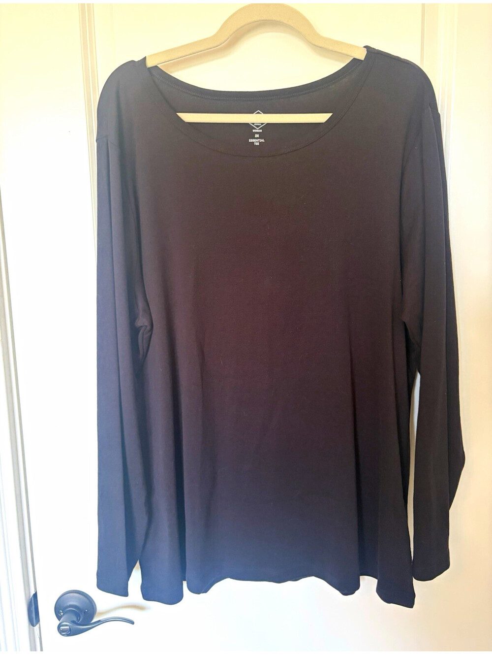 St. John's Bay Essential Tee Women’s 2X Plus Black Long Sleeve Cotton Knit